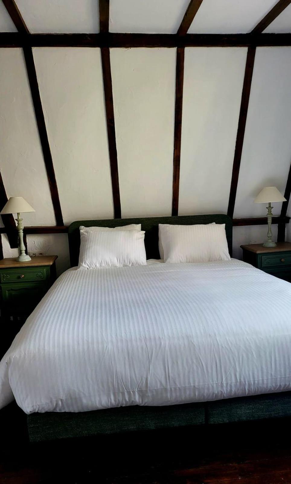 Hotel De Pelgrim à Tongres Extérieur photo